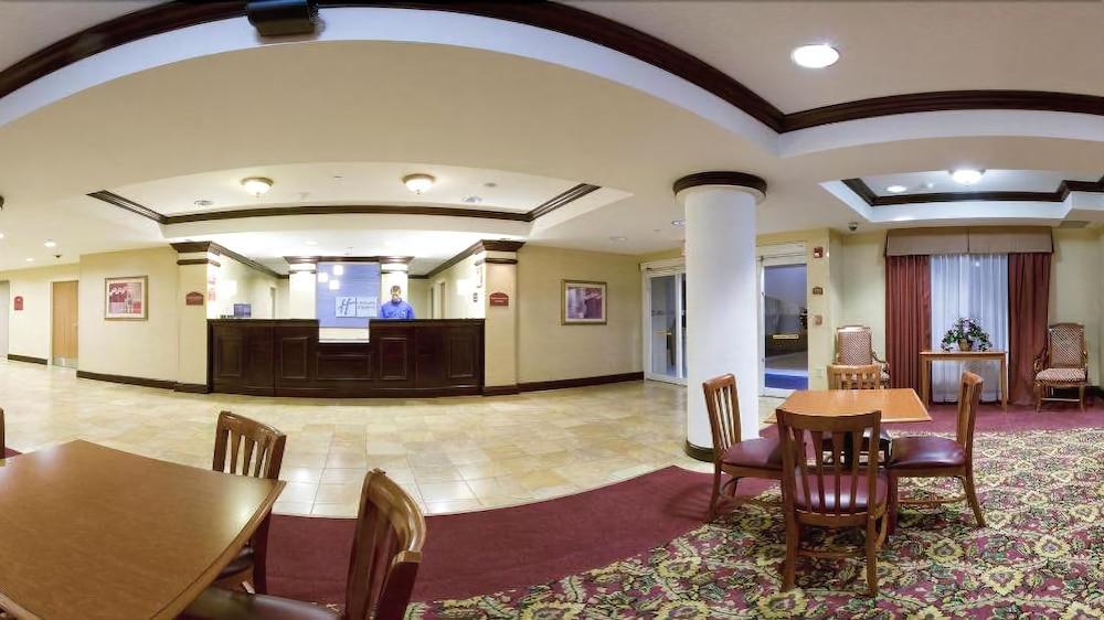 Holiday Inn Express Hotel & Suites Brooksville West, An Ihg Hotel Exterior photo