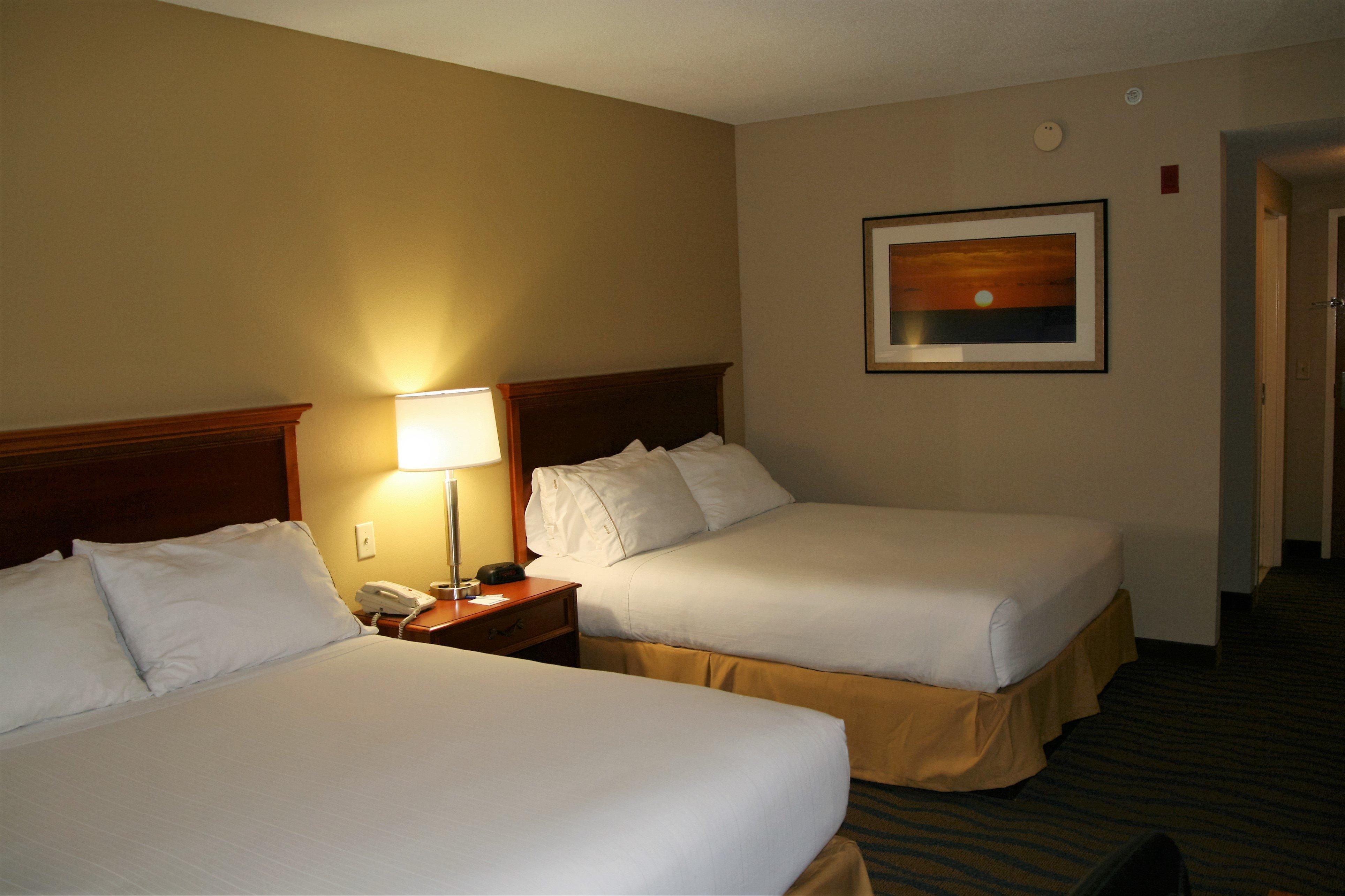 Holiday Inn Express Hotel & Suites Brooksville West, An Ihg Hotel Exterior photo